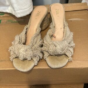 Women block heel